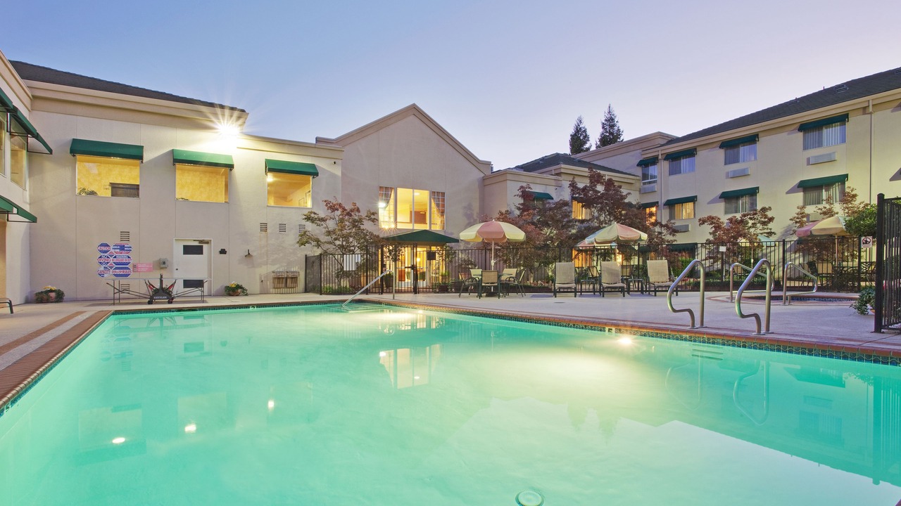 Photo of Outdoor in Auburn