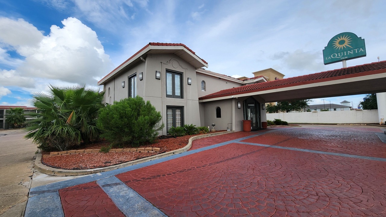 Photo of Outdoor in Clute