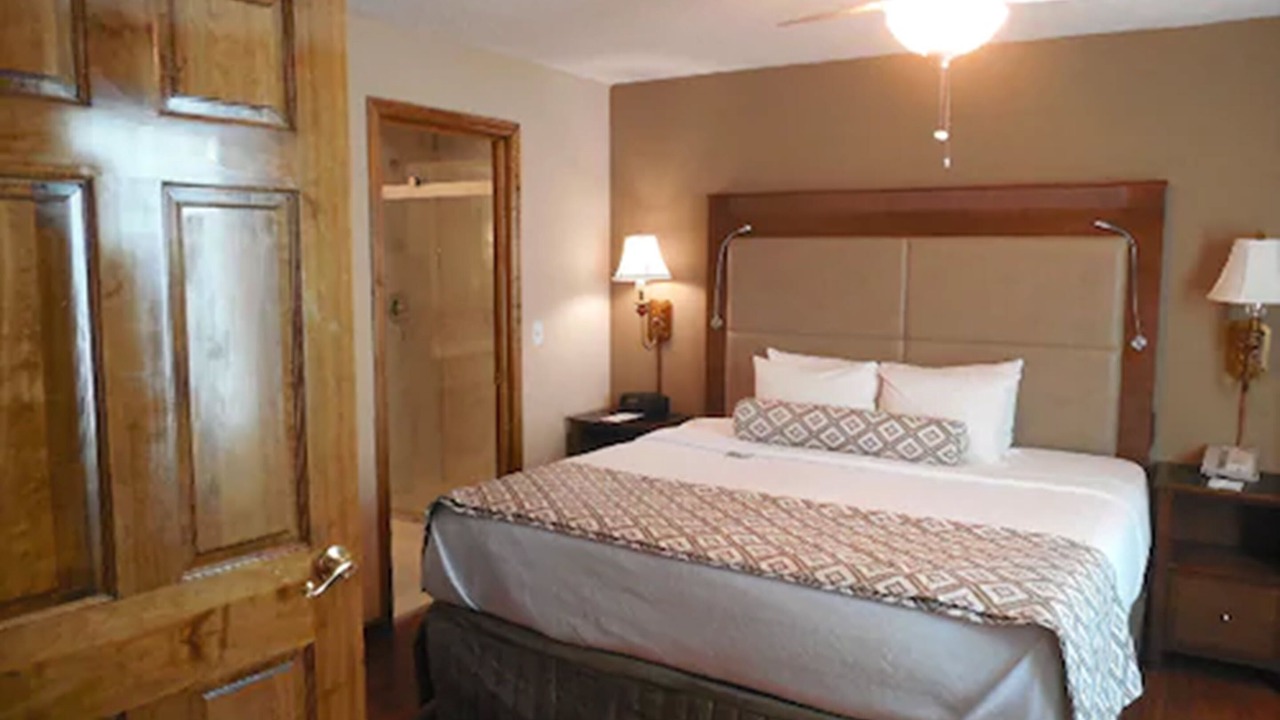 Photo of Bedroom in Downtown