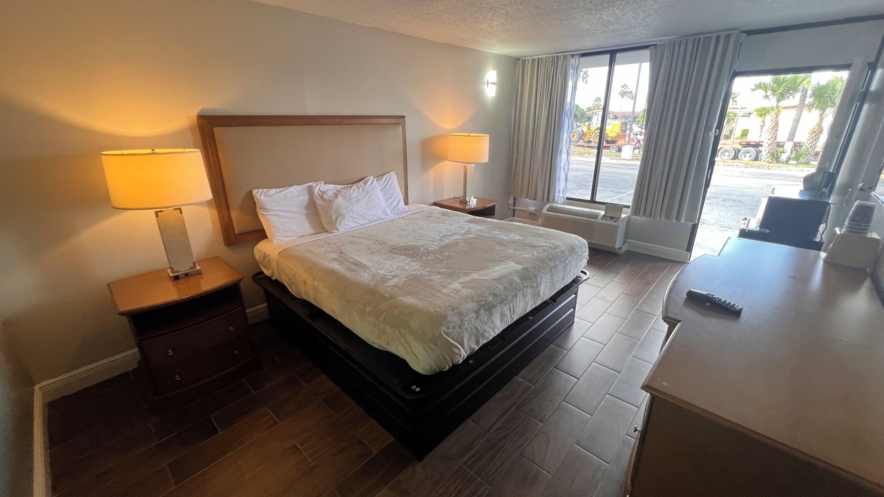 Photo of Bedroom in Davenport