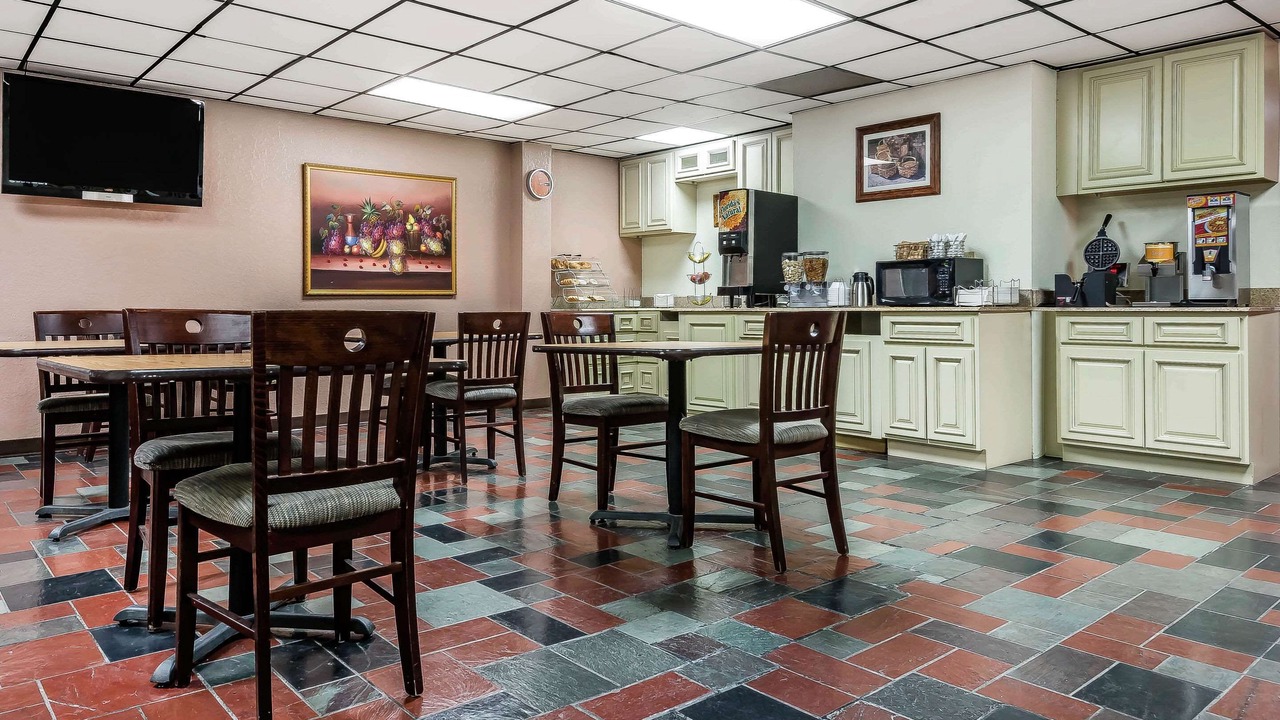 Photo of Others in Port Crane