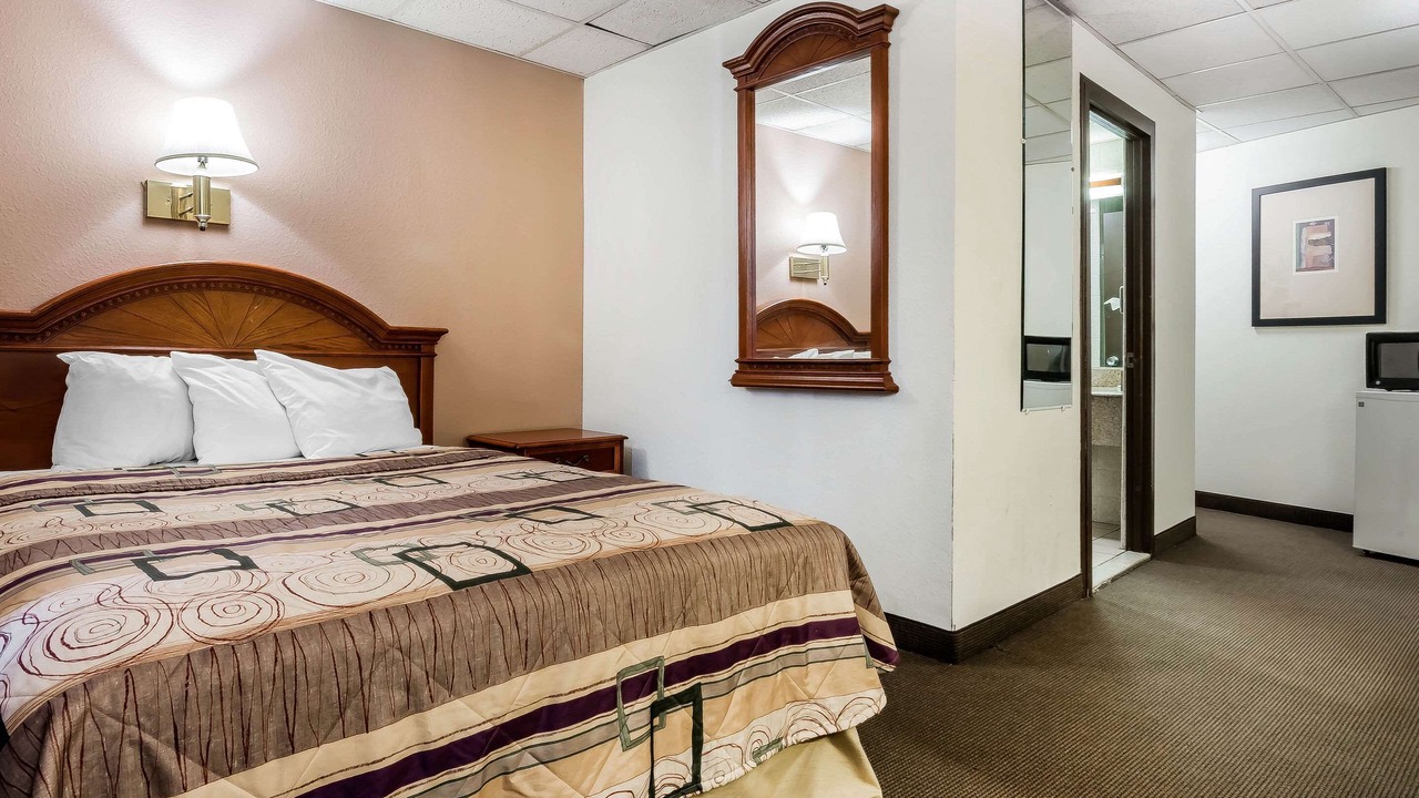 Photo of Bedroom in Port Crane