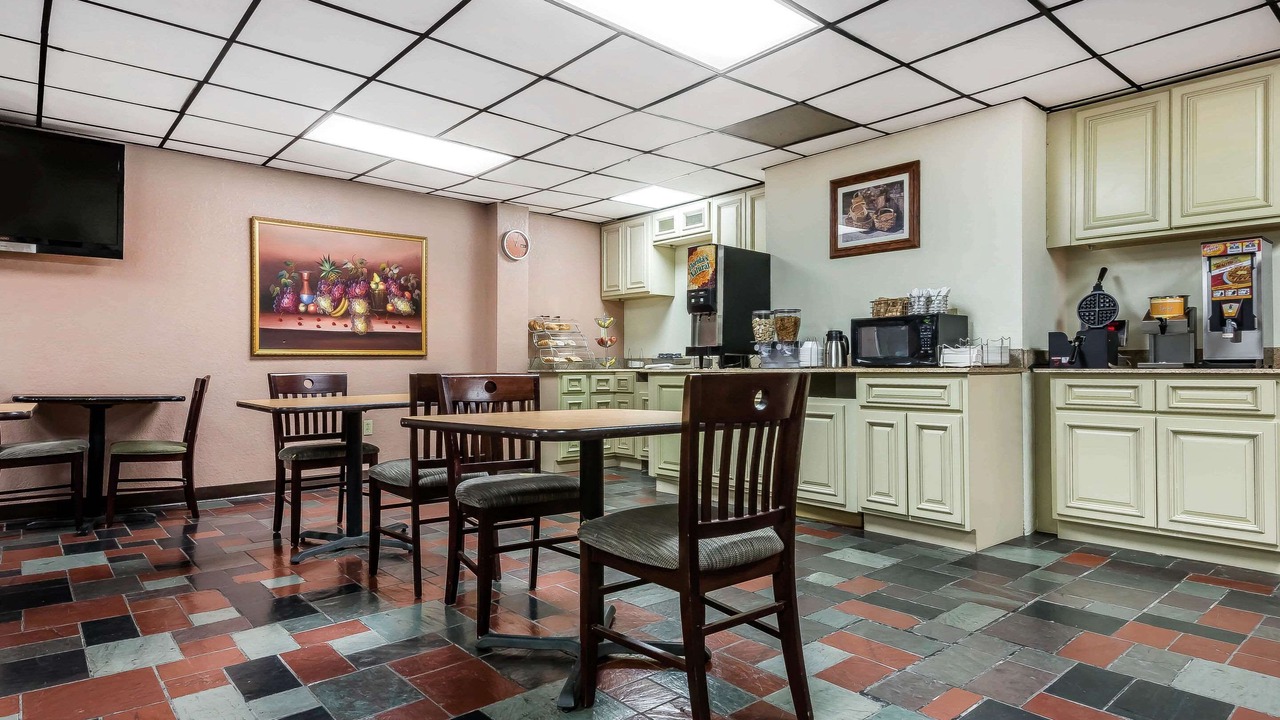 Photo of Others in Port Crane