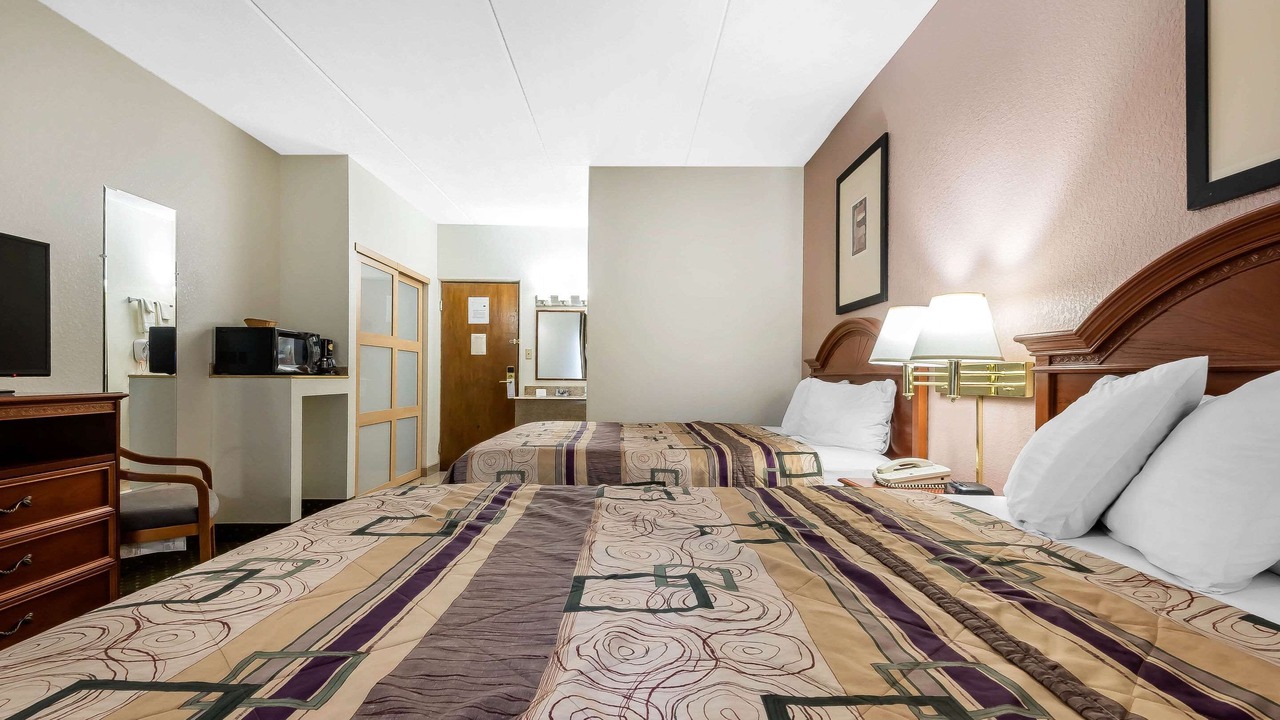 Photo of Others in Port Crane