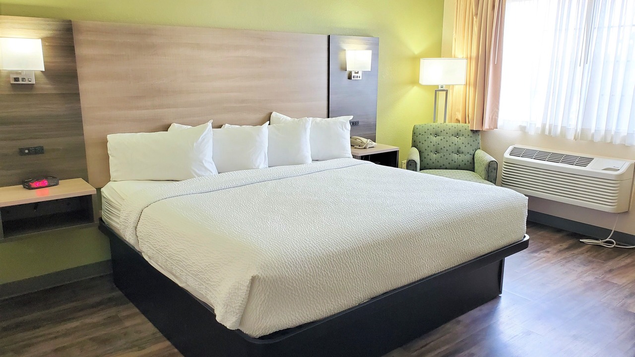 Photo of Bedroom in Southside
