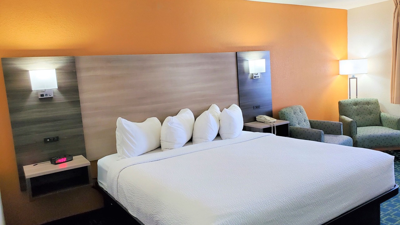 Photo of Bedroom in Southside