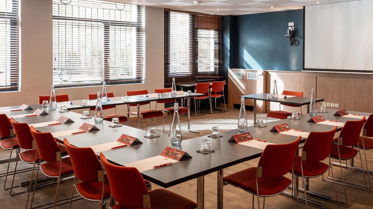 Photo of Others in 2nd Arrondissement