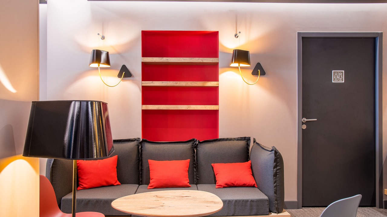 Photo of Others in 2nd Arrondissement