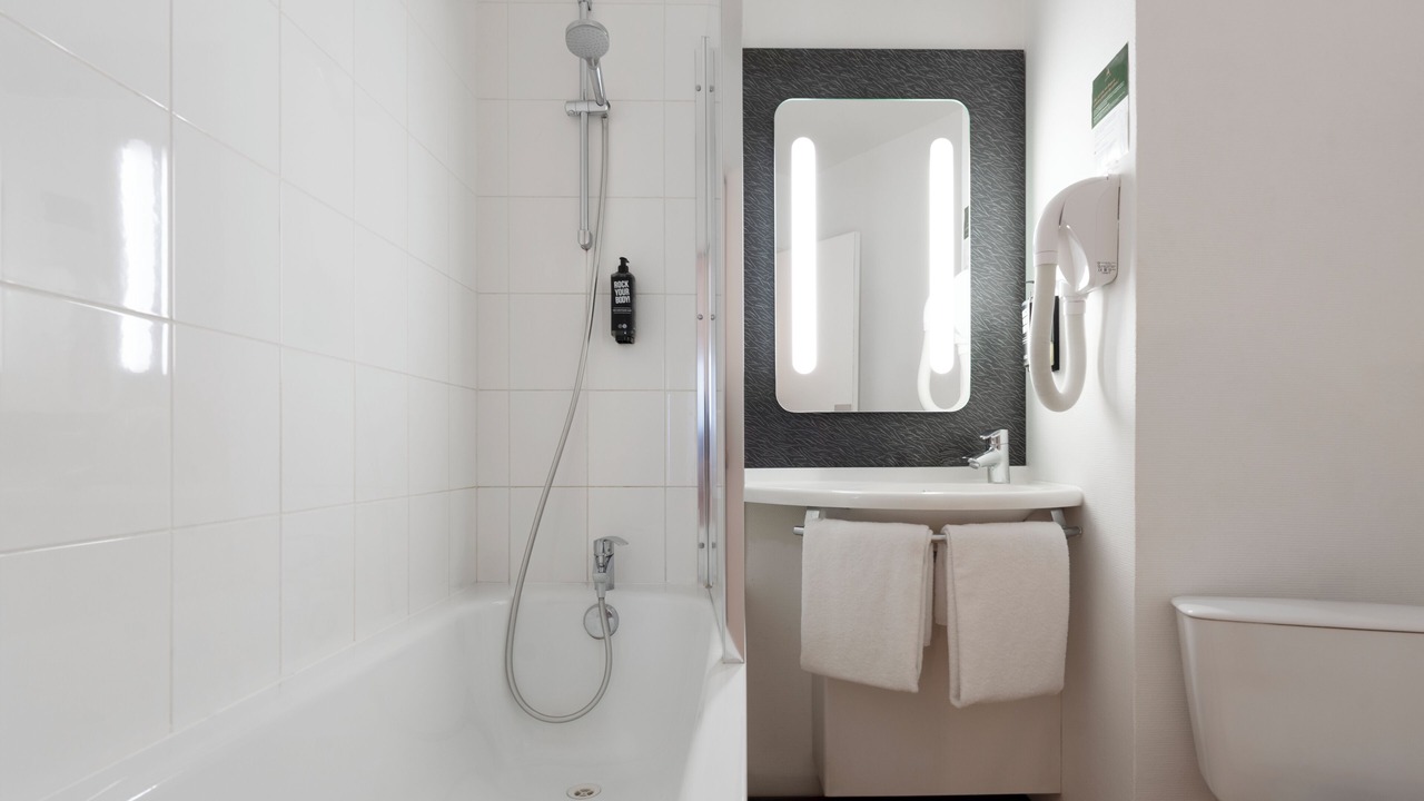 Photo of Bathroom in Saint Nicolas - Charles III - Ville vieille - Trois Maisons - Leopold