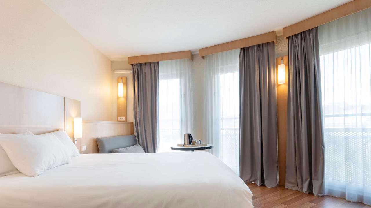 Photo of Bedroom in Saint Nicolas - Charles III - Ville vieille - Trois Maisons - Leopold