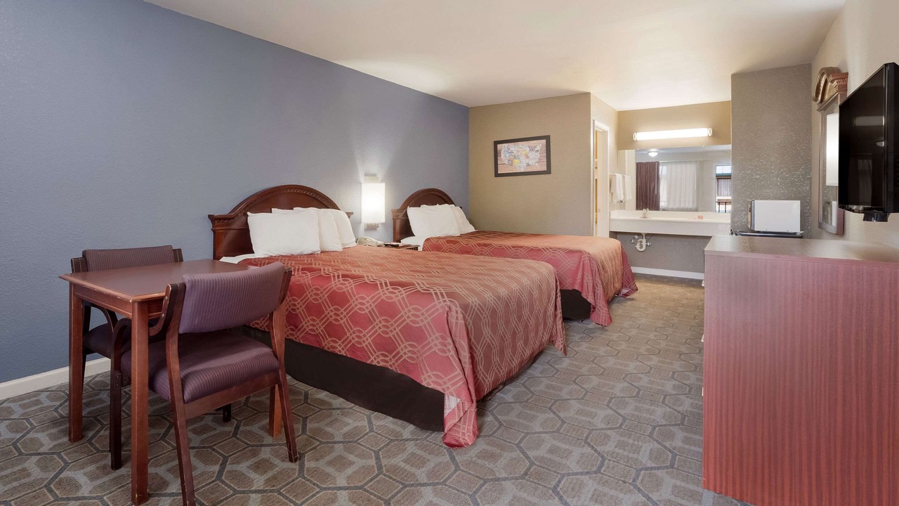 Photo of Bedroom in Thomaston