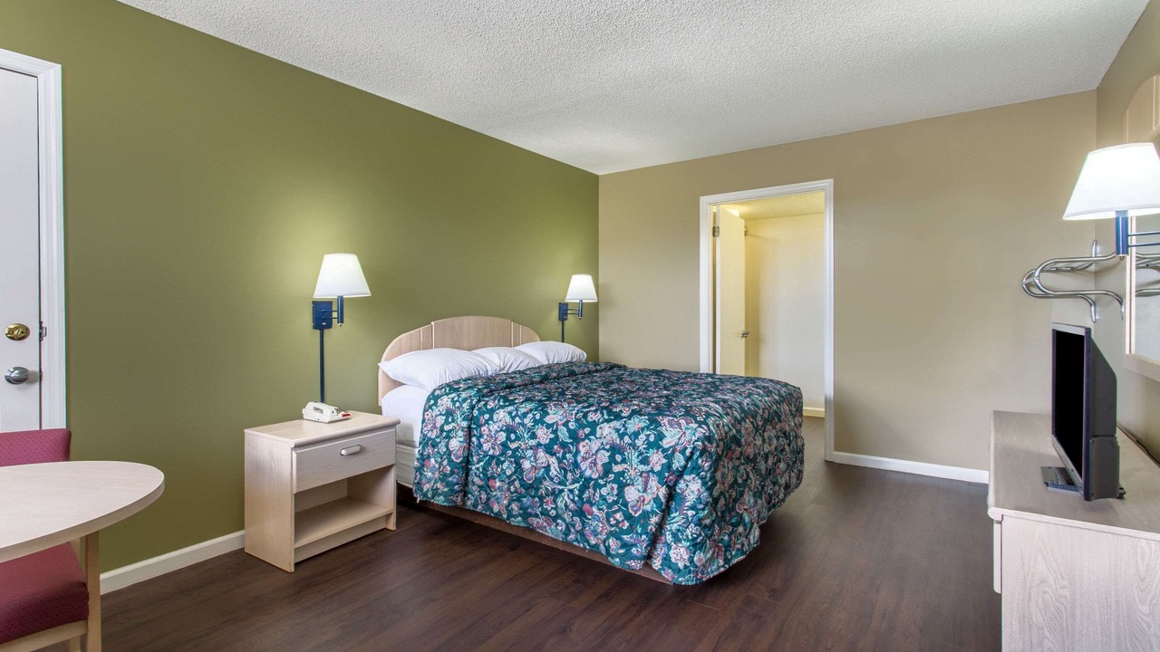 Photo of Bedroom in Monticello