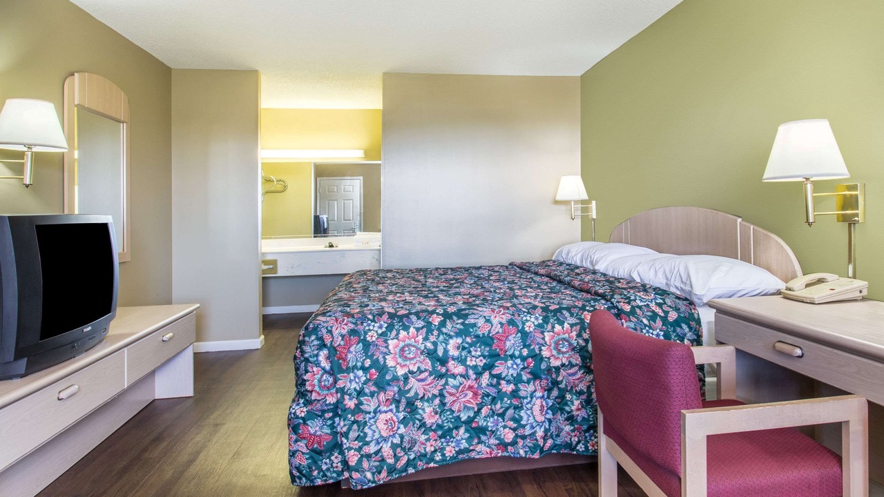 Photo of Others in Monticello