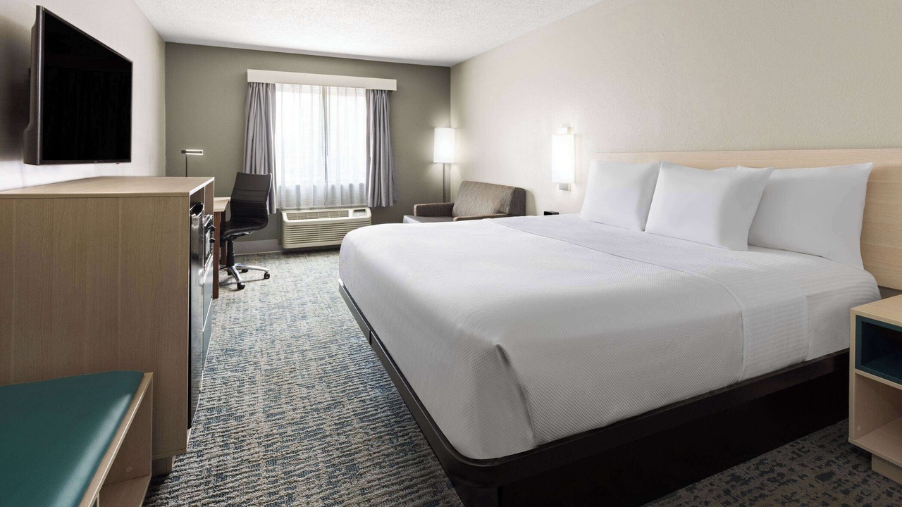 Photo of Bedroom in LaGrange