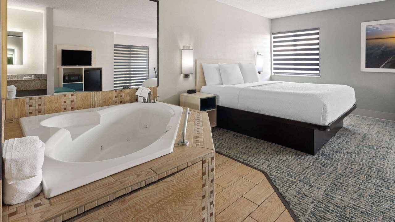 Photo of Others in LaGrange