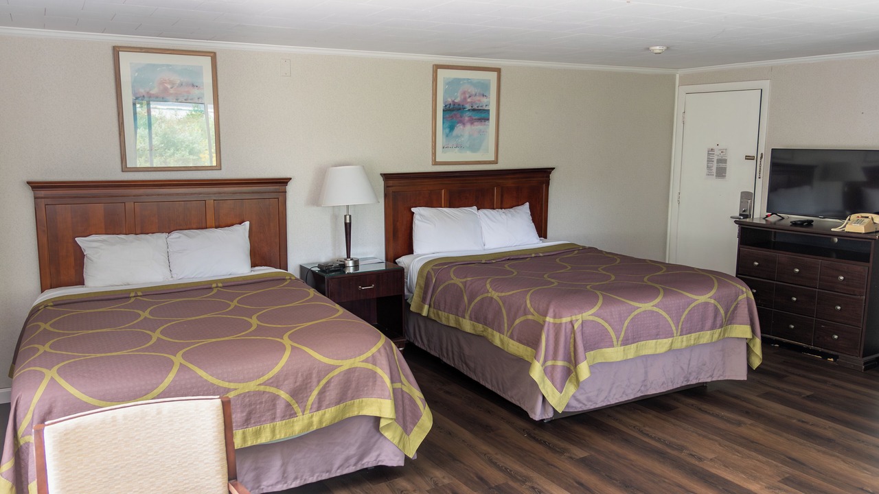 Photo of Bedroom in West Yarmouth