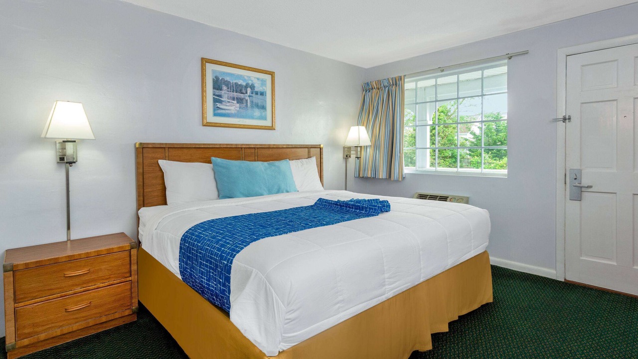 Photo of Bedroom in West Dennis