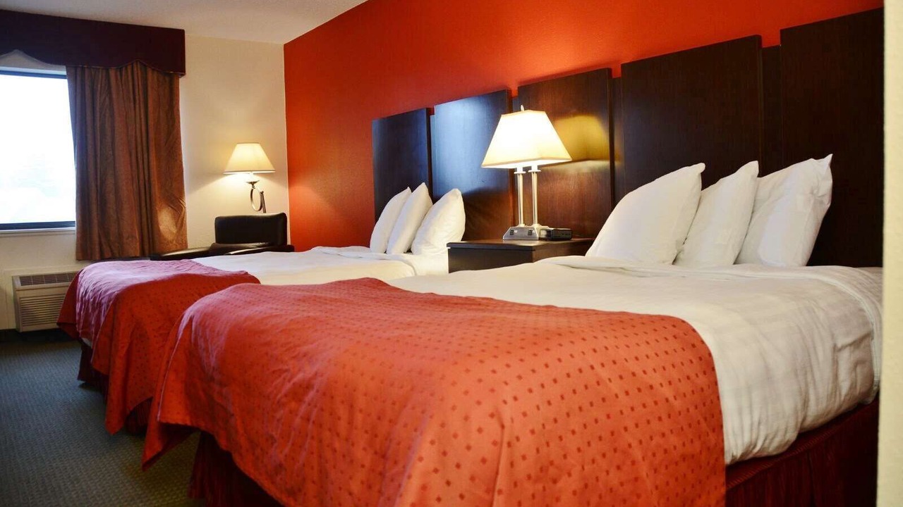 Photo of Others in Kenton