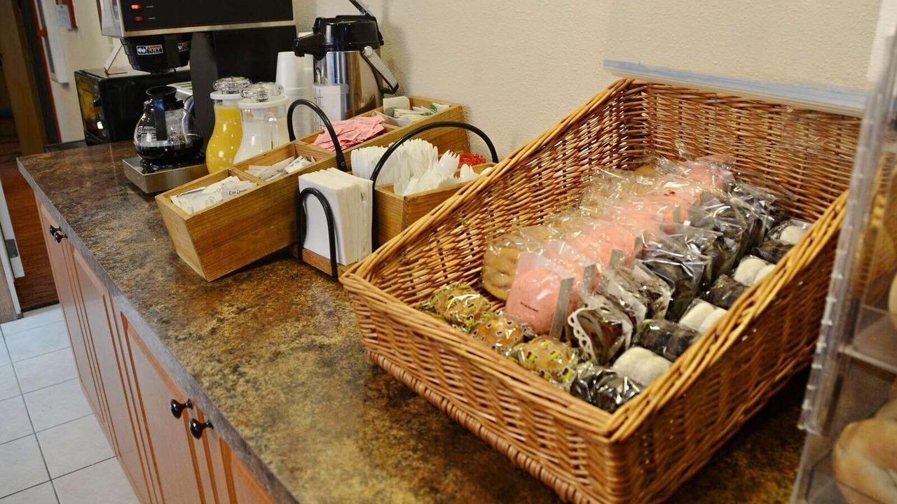 Photo of Others in Kenton