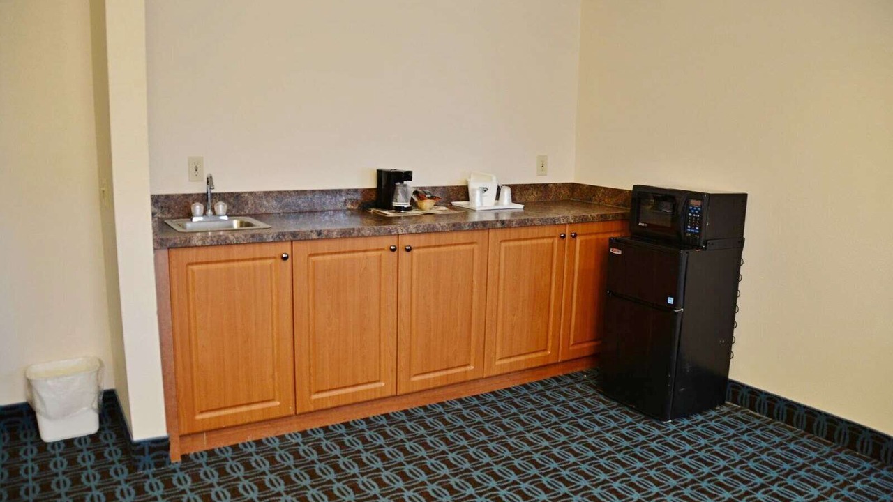 Photo of Others in Kenton