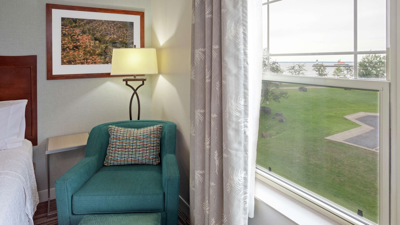Photo of Bedroom in Canal Park