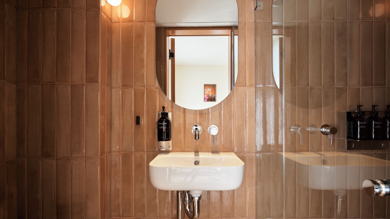 Photo of Others in Paddington