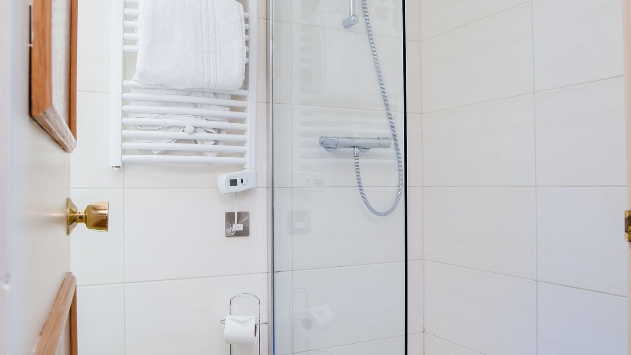 Photo of Bathroom in Stratford-upon-Avon