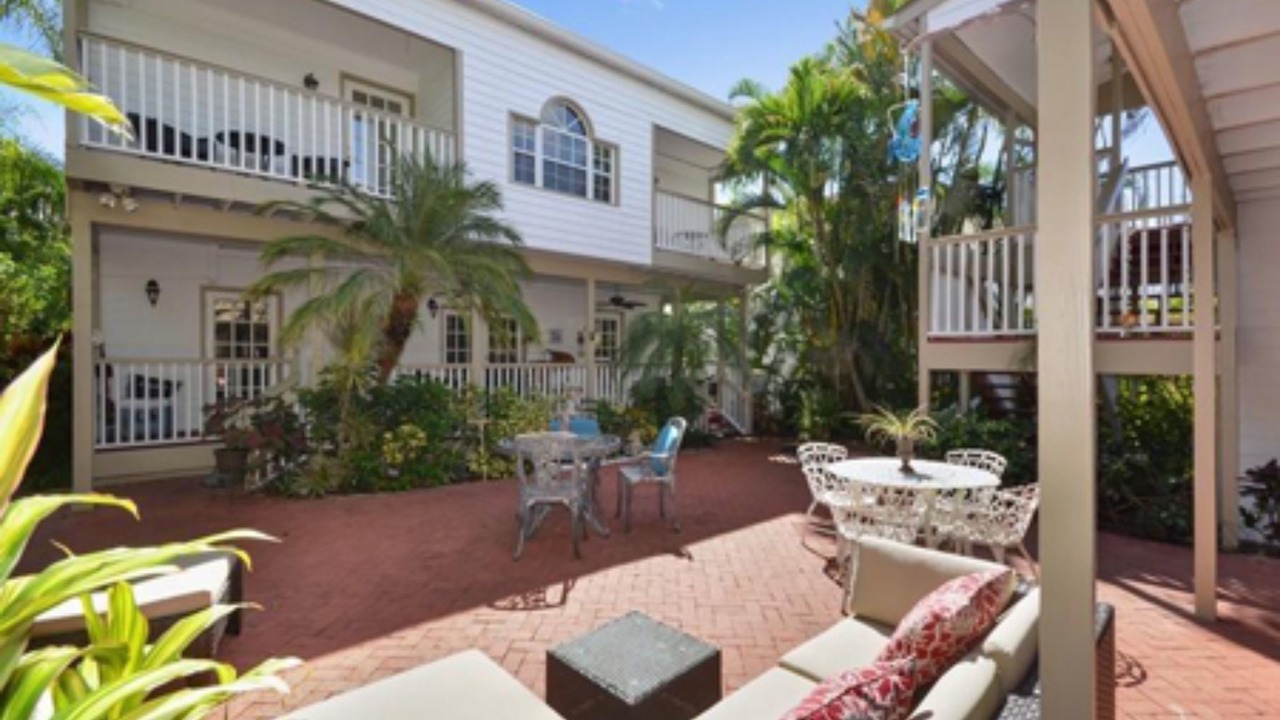 Photo of Others in Parrot Cove