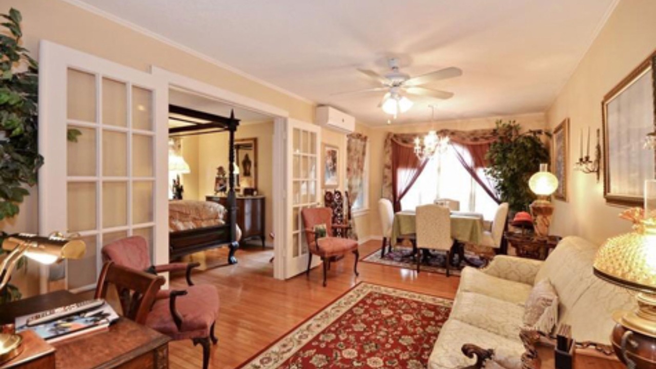 Photo of Bedroom in Parrot Cove