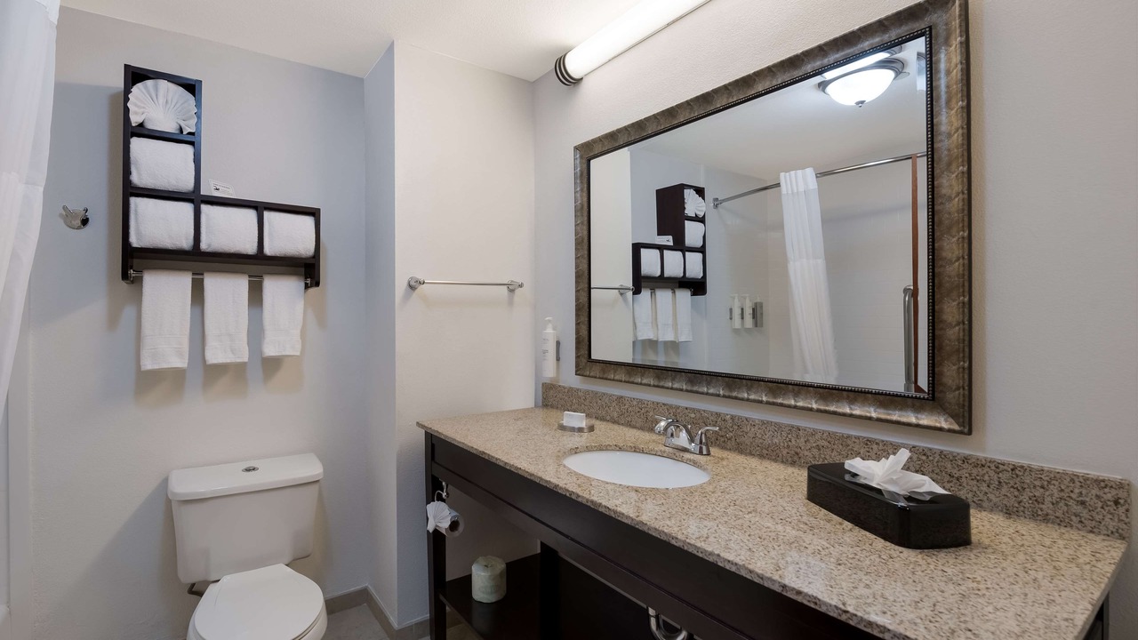 Photo of Bathroom in Marshall