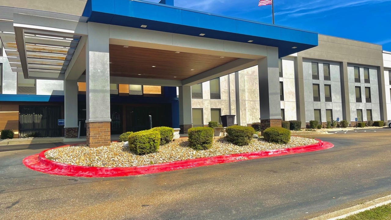 Photo of Buildings in El Dorado
