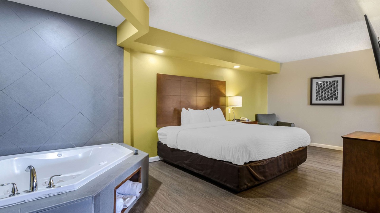 Photo of Bedroom in Staunton