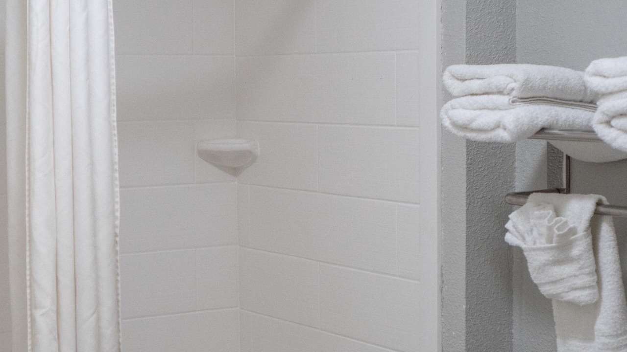Photo of Bathroom in Central City