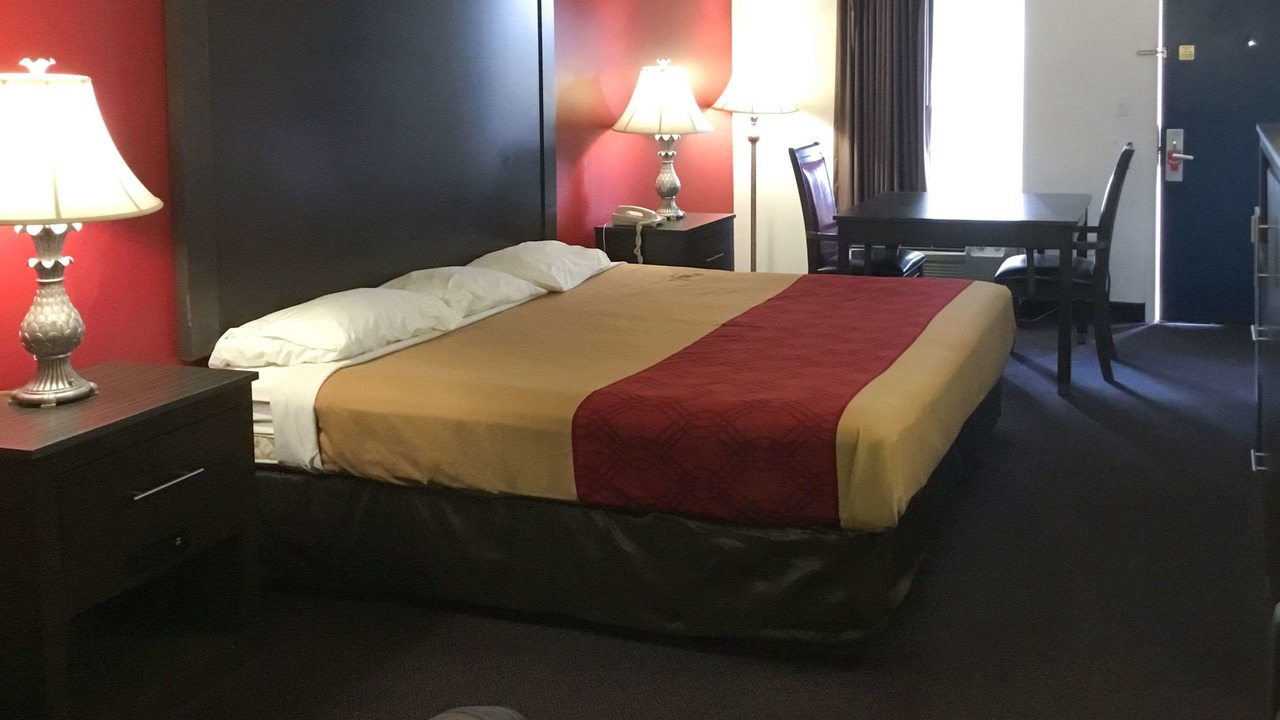 Photo of Bedroom in Ruther Glen