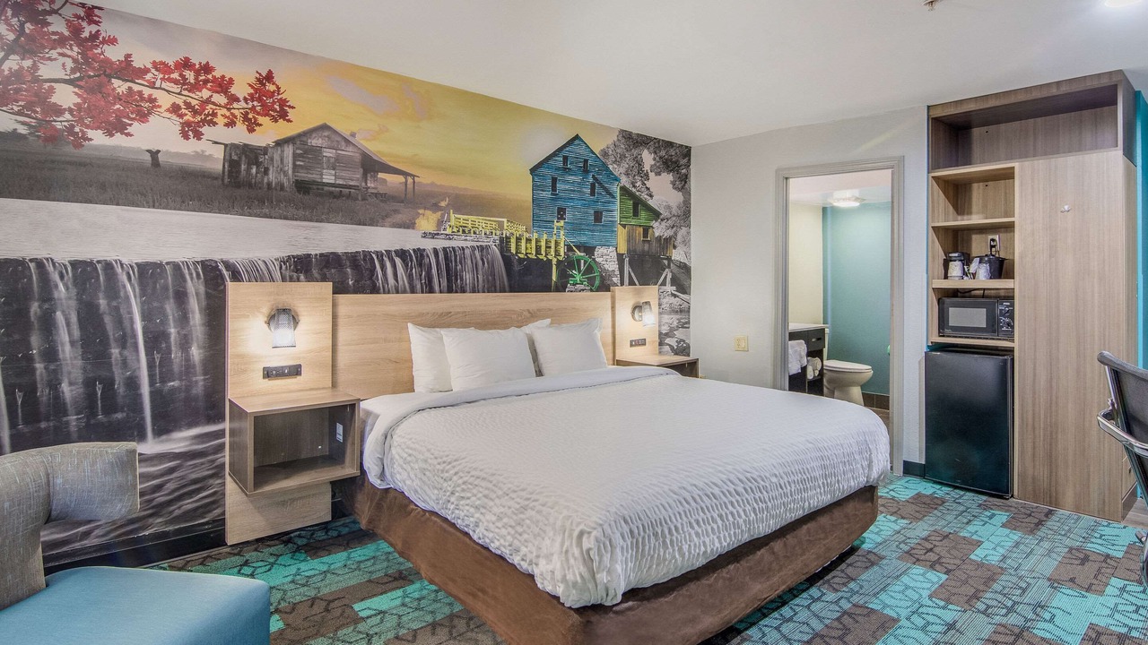 Photo of Bedroom in Wake Forest