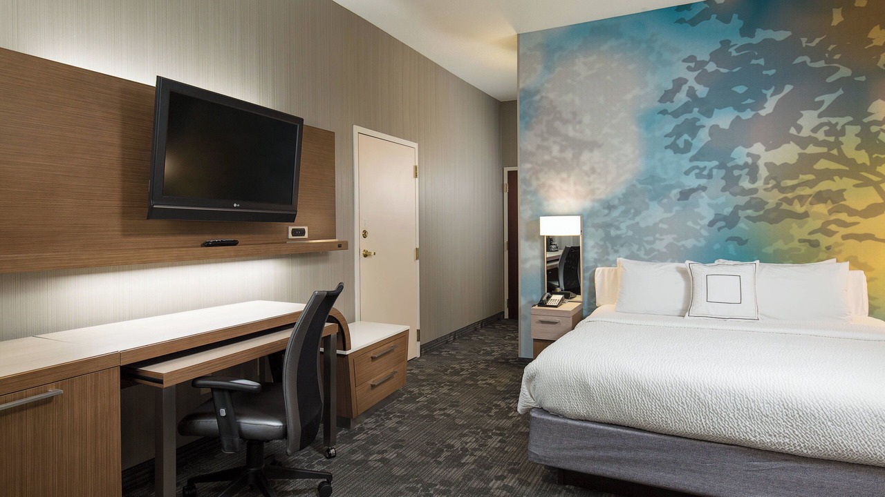 Photo of Bedroom in Blue Springs