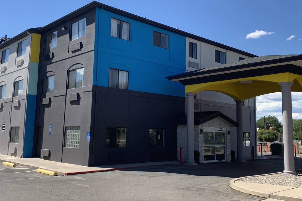 Photo of Outdoor in Bernalillo
