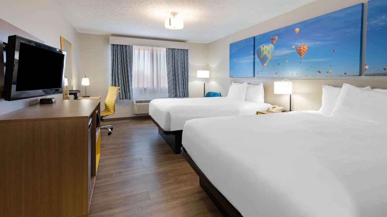 Photo of Bedroom in Bernalillo