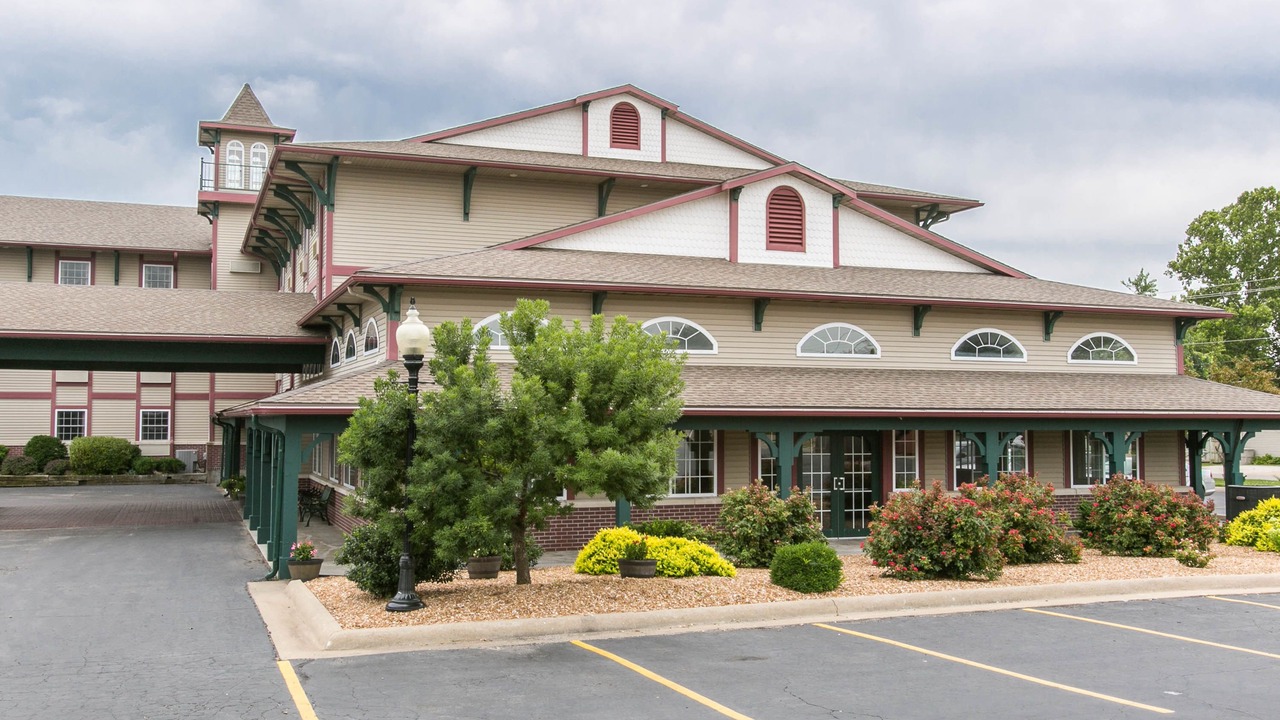 Photo of Outdoor in Marshall