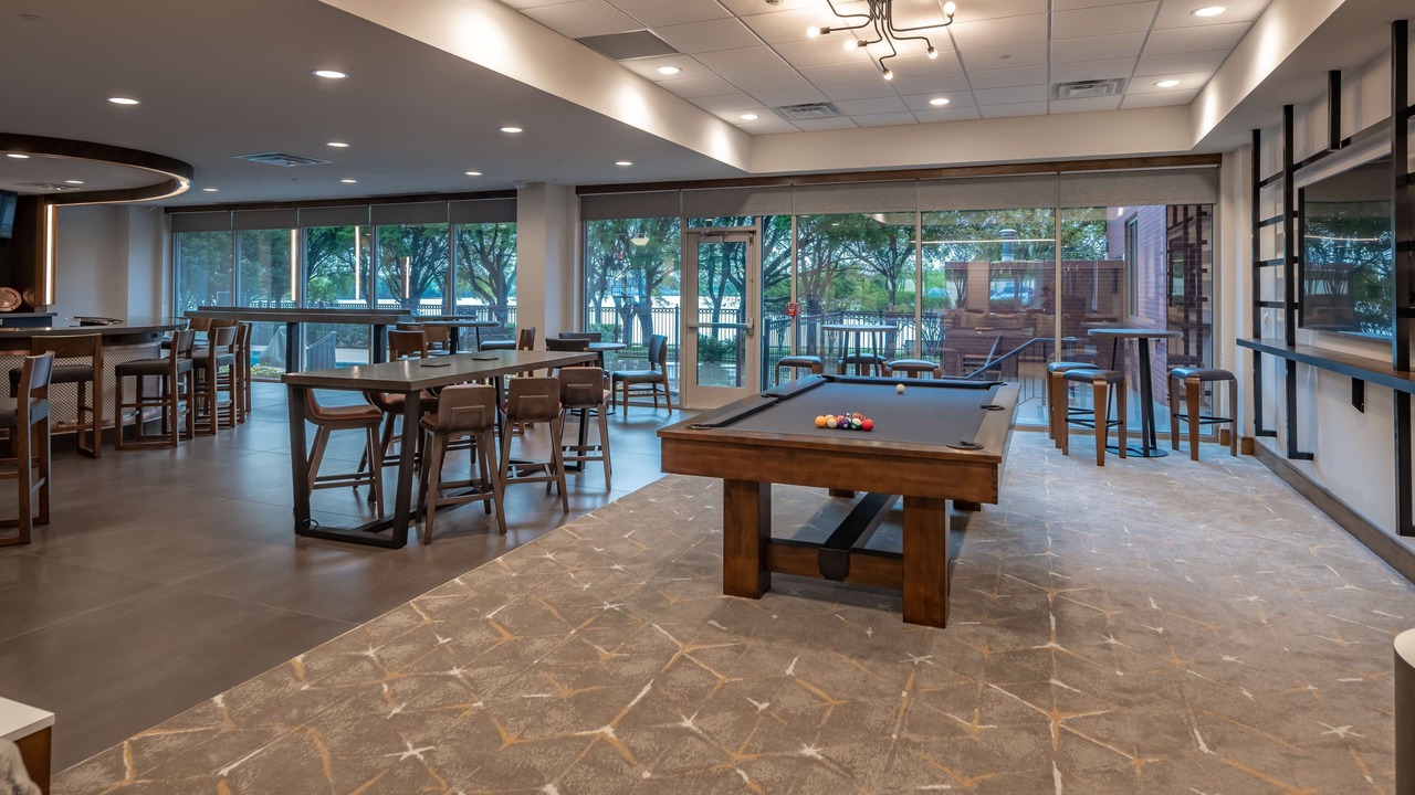 Photo of Livingroom in Farmers Branch