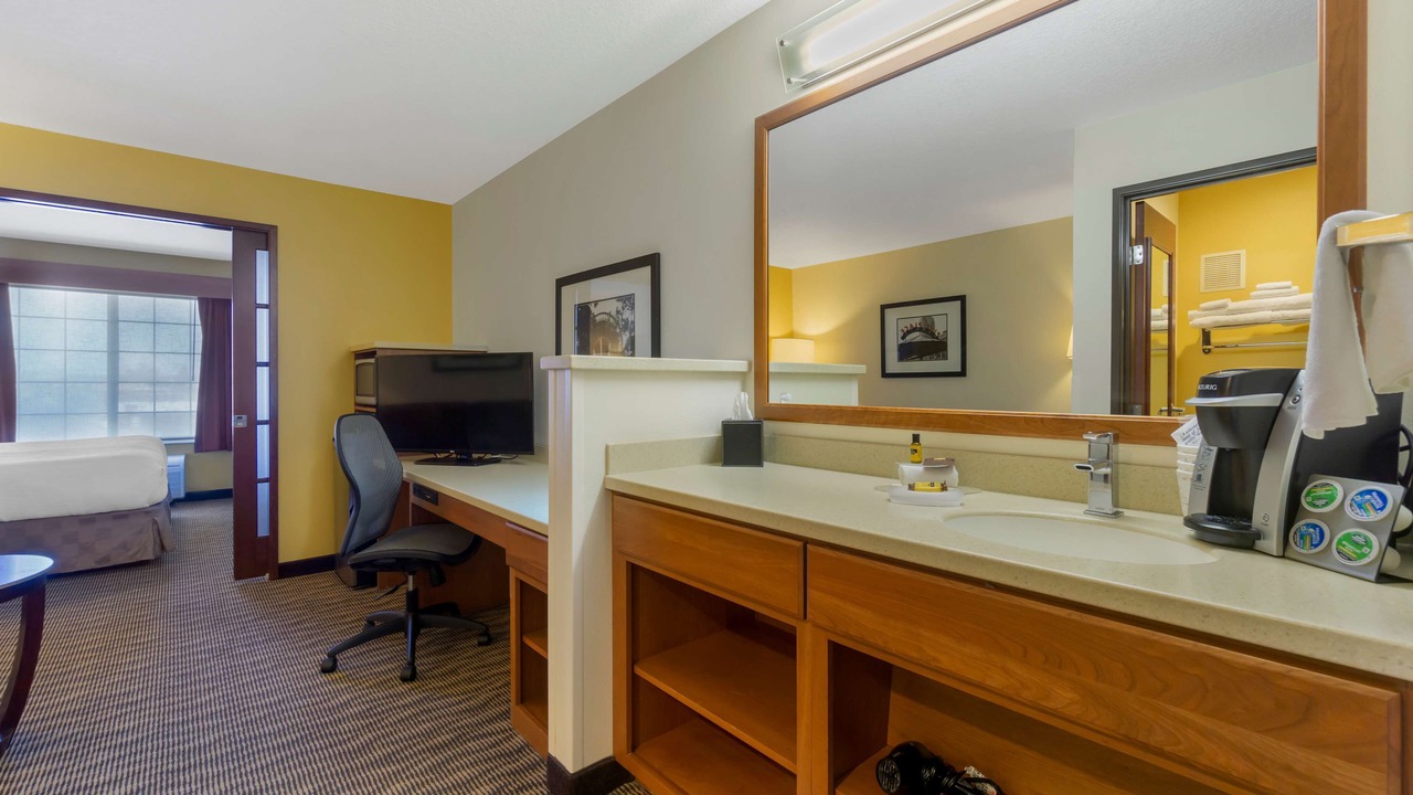 Photo of Bedroom in Chehalis