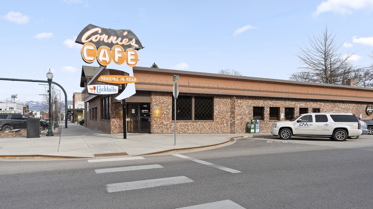 Photo of Others in Sandpoint