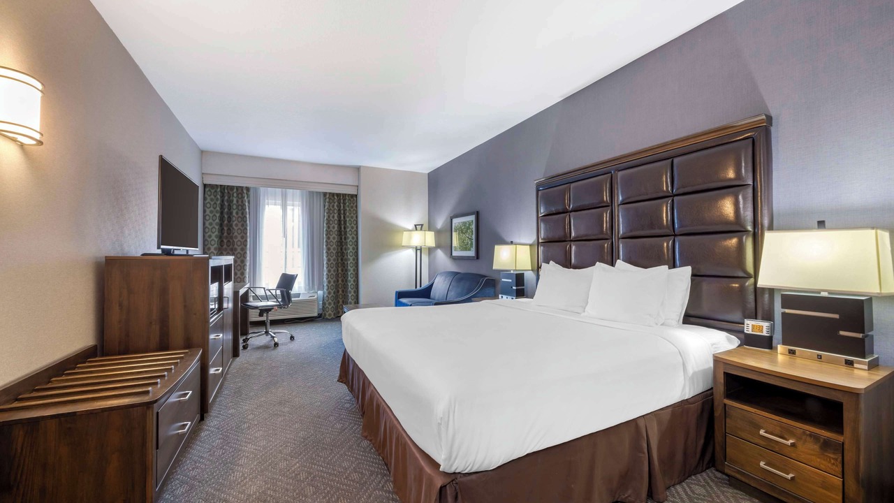 Photo of Others in Bull Mountain