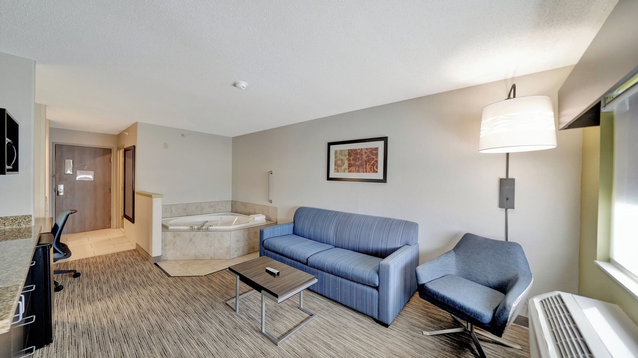 Photo of Bedroom in Beatrice