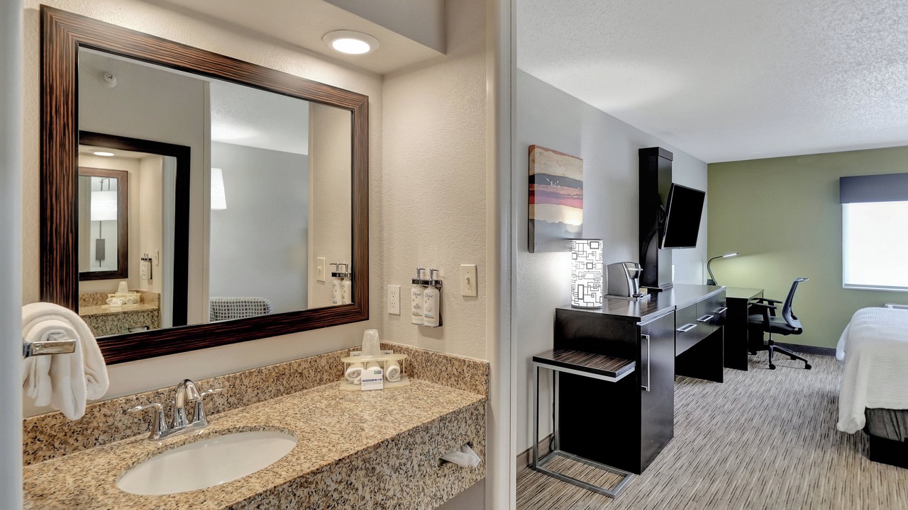 Photo of Bedroom in Beatrice