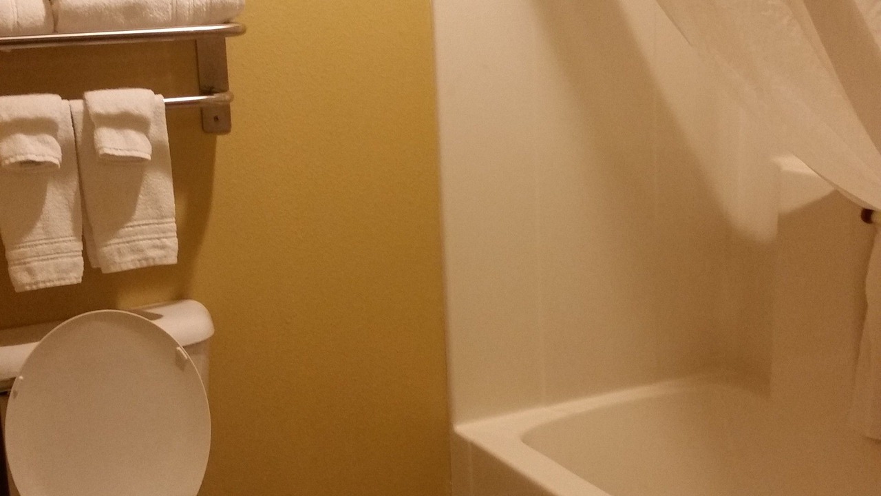 Photo of Bathroom in Clarinda