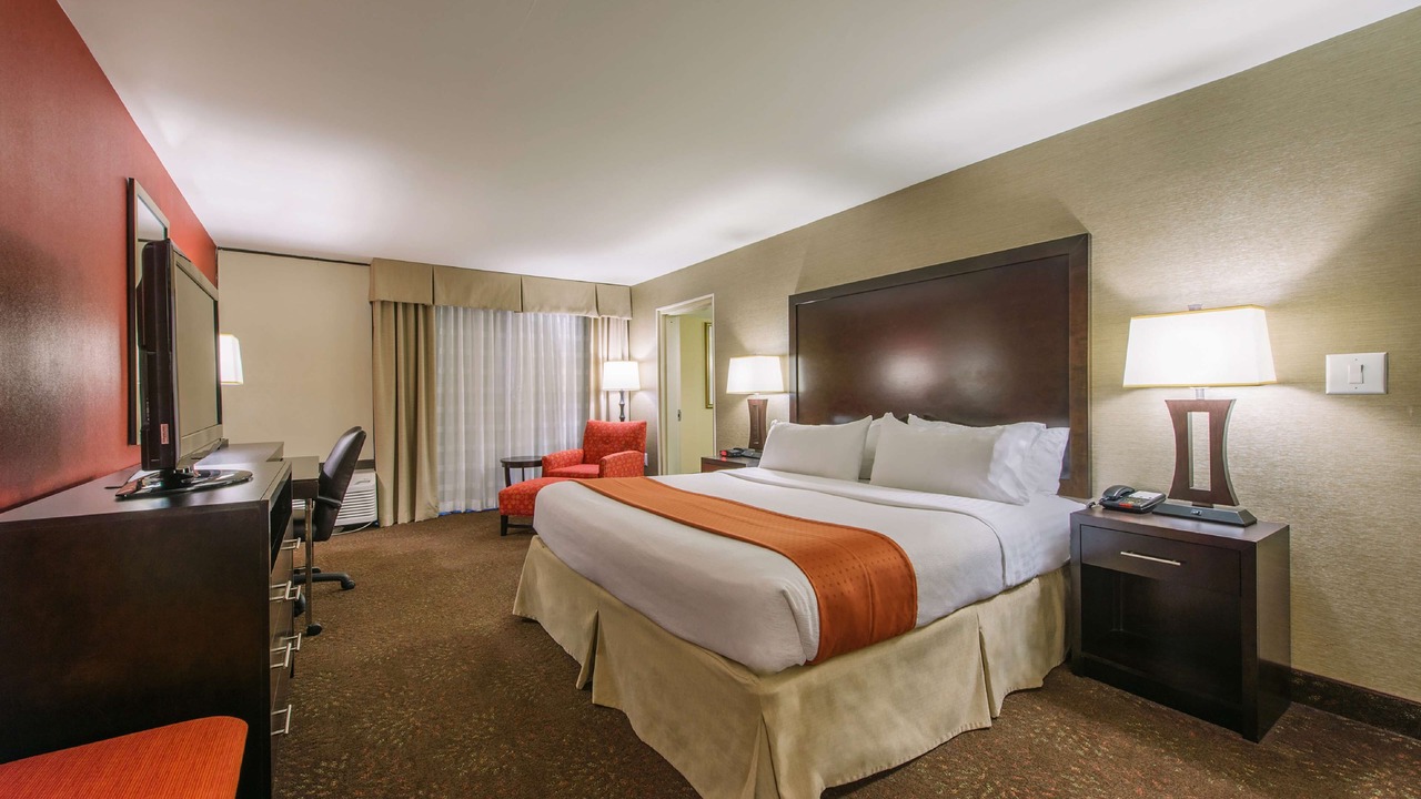 Photo of Bedroom in Mount Kisco