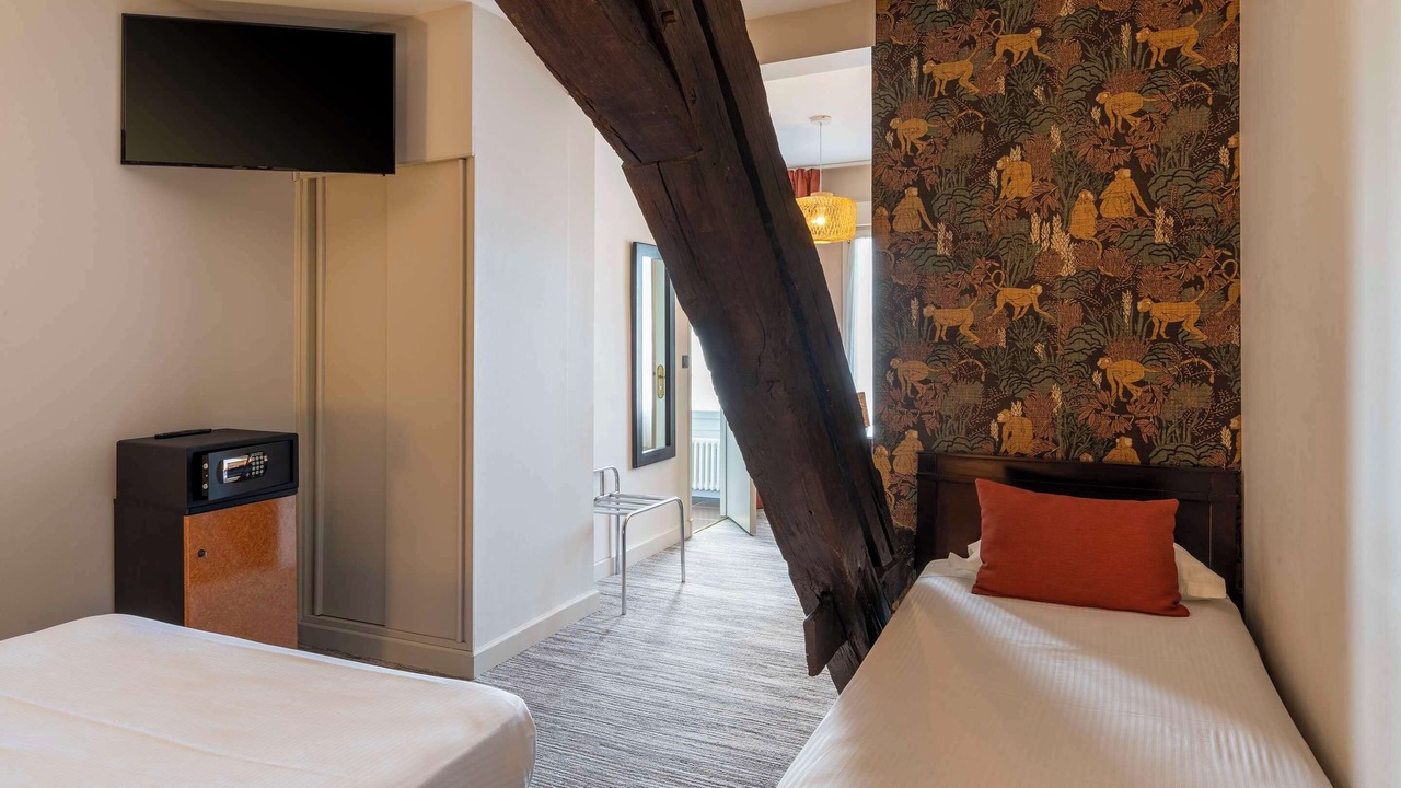 Photo of Bedroom in Nevers