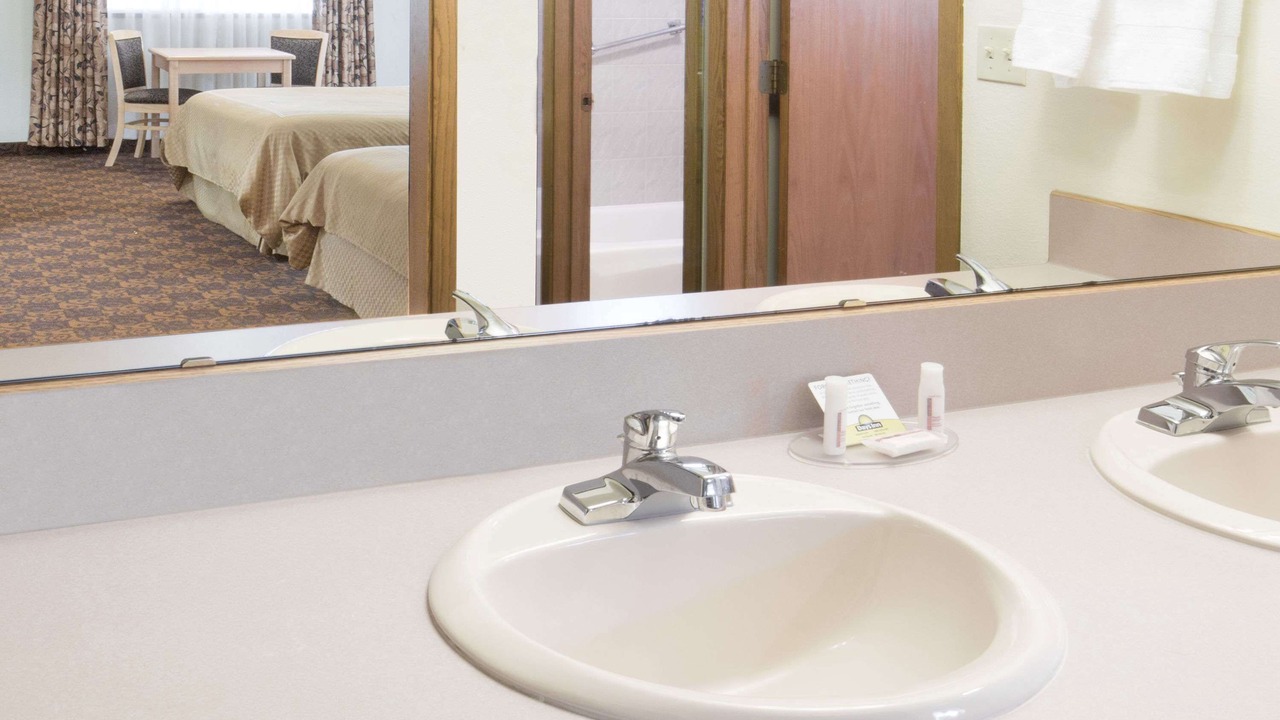 Photo of Others in Salem