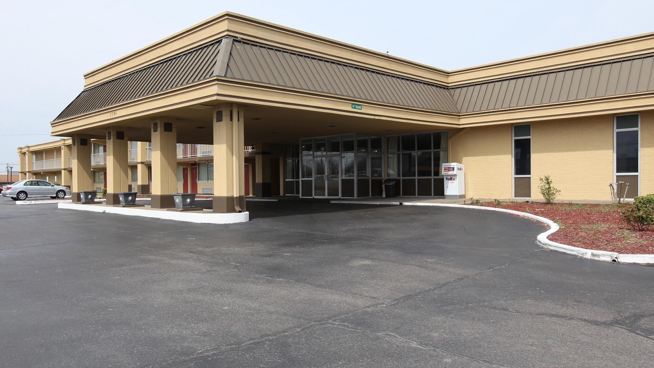 Photo of Outdoor in Greenville